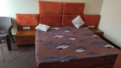 Bedroom Image of Shri bala ji pg in Sector 63, Noida