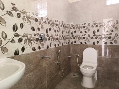 Common Bathroom Image of 1484 Sq.ft 3 BHK Apartment / Flat for sale in Sri Garudapriya Sunshine, Hoskote Bengaluru for Rs. 9590000
