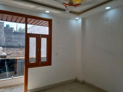 Bedroom Image of 800 Sq.ft 3 BHK Apartment / Flat for sale in Dwarka Mor New Delhi for Rs. 5000000