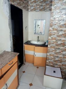 Kitchen Image of 1500 Sq.ft 3 BHK Apartment / Flat for rent in Athwa Surat for Rs. 13000