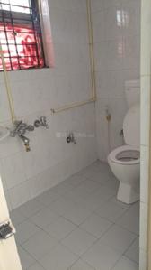 Bathroom Image of 800 Sq.ft 1 BHK Independent House for rent in Koramangala Bengaluru for Rs. 23000