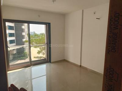 Bedroom Image of 1400 Sq.ft 2 BHK Apartment / Flat for sale in Avadh Onica, Dumas Surat for Rs. 6300000