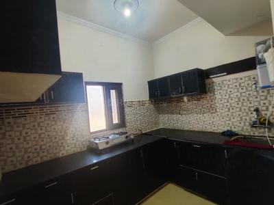 Kitchen Image of 1500 Sq.ft 2 BHK Builder Floor for rent in Sector 21 Gurgaon for Rs. 38000