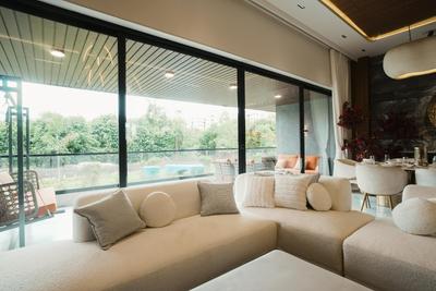 Living Room Image of 4300 Sq.ft 4 BHK Apartment / Flat for sale in Courtyard Fairmont, Khanpur Vadodara for Rs. 18500000