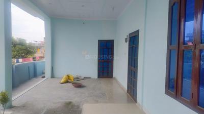 Balcony Image of 600 Sq.ft 2 BHK Builder Floor for rent in Gumaniwala Rishikesh for Rs. 8000