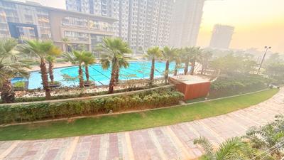 Image of 1250 Sq.ft 3 BHK Apartment / Flat for sale in The Center Court, Sector 88A, Gurgaon for Rs. 21500000