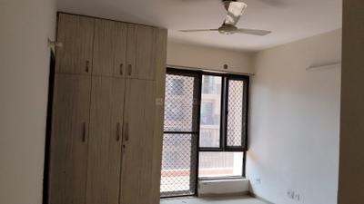Bedroom Image of 1968 Sq.ft 4 BHK Apartment / Flat for rent in Logix Blossom County, Sector 137 Noida for Rs. 45000