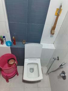 Bathroom Image of 950 Sq.ft 2 BHK Apartment / Flat for sale in Karamsad Anand for Rs. 3300000