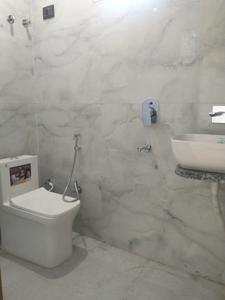 Bedroom One Image of 700 Sq.ft 2 BHK Builder Floor for sale in Mayur Vihar Phase 1 New Delhi for Rs. 7800000