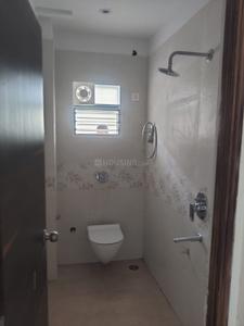 Bathroom Image of 1200 Sq.ft 2 BHK Apartment / Flat for rent in Gandhi Arcadia, Bajaj Nagar Nagpur for Rs. 25000