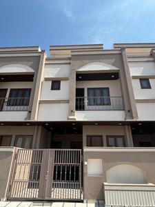 4 BHK Villa
