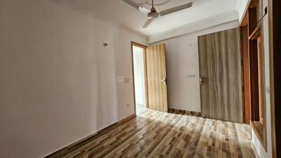Bedroom Image of 600 Sq.ft 1 BHK Independent House for rent in AKMS Homes, Said-Ul-Ajaib New Delhi for Rs. 18000