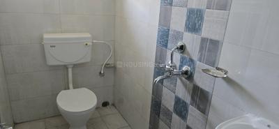 Bathroom Image of 1300 Sq.ft 2 BHK Builder Floor for rent in Ebaranga Bhubaneswar for Rs. 17000