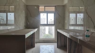Kitchen Image of 850 Sq.ft 2 BHK Apartment / Flat for sale in Shilpriya Silicon Hofe B Wing, Chembur Mumbai for Rs. 18000000