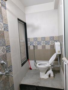 Common Bathroom Image of 1040 Sq.ft 2 BHK Apartment / Flat for sale in Platinum Regalo, Ulwe Navi Mumbai for Rs. 8850000
