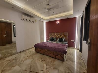 Bedroom Image of 821 Sq.ft 2 BHK Builder Floor for rent in Saket New Delhi for Rs. 16500