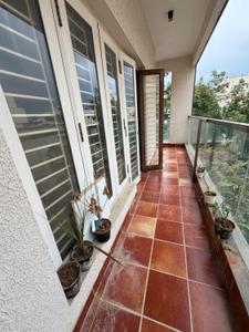 Balcony Image of 1850 Sq.ft 3 BHK Apartment / Flat for rent in Cooke Town Bengaluru for Rs. 70000