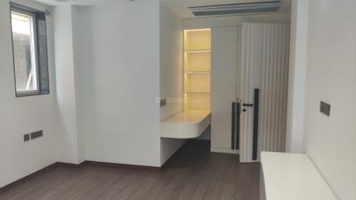 Bedroom Image of 5000 Sq.ft 5 BHK Builder Floor for sale in Punjabi Bagh New Delhi for Rs. 65000000
