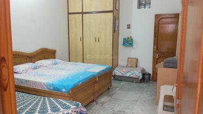 Bedroom Image of 2000 Sq.ft 5 BHK Independent House for sale in Govindpuram Ghaziabad for Rs. 37500000