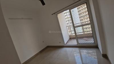 Living Room Image of 1895 Sq.ft 3 BHK Apartment / Flat for rent in Golfgreen Elite Golf Green, Sector 79 Noida for Rs. 60000