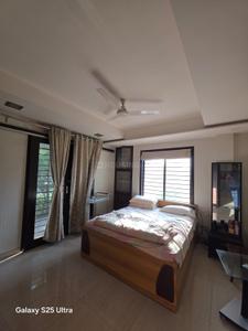 Bedroom Image of 2100 Sq.ft 3 BHK Penthouse for rent in Race Course Vadodara for Rs. 50000