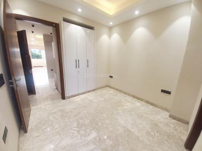 Bedroom Image of 2700 Sq.ft 4 BHK Builder Floor for sale in Navjeevan Vihar New Delhi for Rs. 100000000