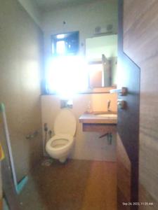 Bathroom Image of 1084 Sq.ft 3 BHK Apartment / Flat for sale in Raheja Exotica, Madh Mumbai for Rs. 31000000