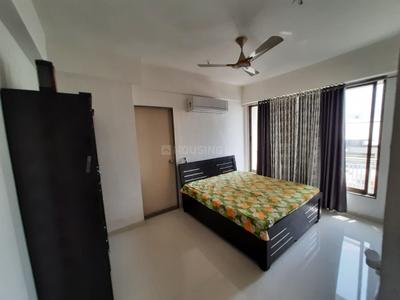 Bedroom Image of 1638 Sq.ft 3 BHK Apartment / Flat for rent in Shakti 140, Thaltej Ahmedabad for Rs. 45000