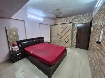 Bedroom Image of 1200 Sq.ft 2 BHK Apartment / Flat for sale in Royal Classic CHS, Andheri West Mumbai for Rs. 33000000
