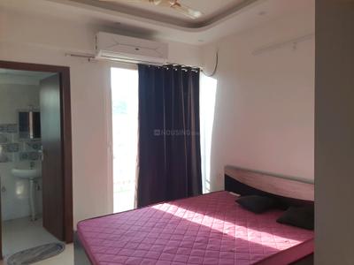 Bedroom Image of 750 Sq.ft 3 BHK Apartment / Flat for sale in Signature Global Golf Green, Sector 79 Gurgaon for Rs. 7300000