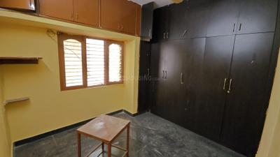 Bedroom Image of 1200 Sq.ft 3 BHK Independent House for rent in Ejipura Bengaluru for Rs. 45000