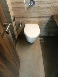 Common Bathroom Image of 1200 Sq.ft 3 BHK Apartment / Flat for sale in Kabra New Vinay, Santacruz East Mumbai for Rs. 40000000