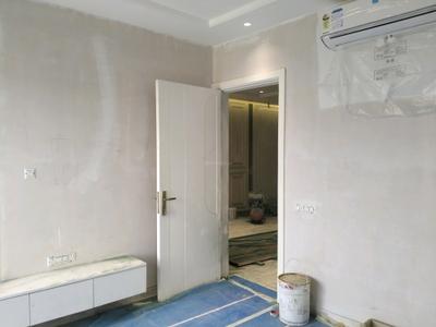 Bedroom Image of 1440 Sq.ft 3 BHK Builder Floor for sale in Mukherjee Nagar New Delhi for Rs. 22700000