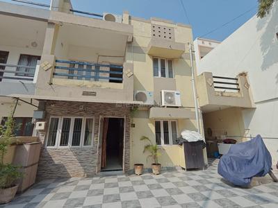 Image of 1460 Sq.ft 3 BHK Independent House for sale in Chandkheda, Ahmedabad for Rs. 16500000