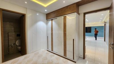 Bedroom Image of 3400 Sq.ft 4 BHK Apartment / Flat for rent in Adani Water Lily, Shantigram Ahmedabad for Rs. 100000