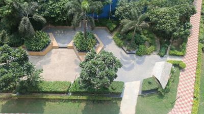 Image of 1230 Sq.ft 2 BHK Apartment / Flat for sale in Mahagun Mascot, Crossings Republik, Ghaziabad for Rs. 8600000