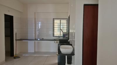 Kitchen Image of 915 Sq.ft 3 BHK Apartment / Flat for sale in Akshar Pride, Atladara Vadodara for Rs. 4200000