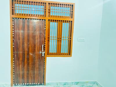 Bedroom Image of 650 Sq.ft 2 BHK Independent House for rent in Blueplanet Defence Empire, Tilpata Karanwas Greater Noida for Rs. 8000