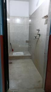 Bathroom Image of 1500 Sq.ft 2 BHK Builder Floor for rent in Balighat Puri for Rs. 9000