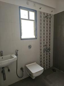 Common Bathroom Image of 850 Sq.ft 2 BHK Apartment / Flat for sale in Guardian Hill Shire Phase 1, Wagholi Pune for Rs. 5800000