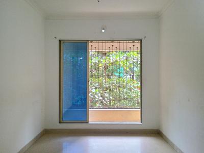Living Room Image of 630 Sq.ft 2 BHK Apartment / Flat for sale in Gopal Krishna Krishna Paradise, Kalyan East Kalyan for Rs. 6000000