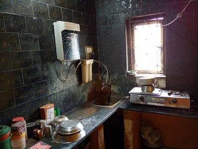 Kitchen Image of 1000 Sq.ft 3 BHK Apartment / Flat for sale in South Dum Dum Kolkata for Rs. 8000000