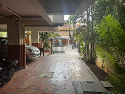 Image of 1720 Sq.ft 3 BHK Apartment / Flat for sale in Halasuru, Bengaluru for Rs. 25500000