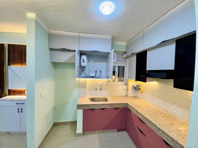 Kitchen Image of 900 Sq.ft 3 BHK Apartment / Flat for rent in ROF Amaltas, Sector 92 Gurgaon for Rs. 21999