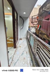 Balcony Image of 900 Sq.ft 3 BHK Builder Floor for sale in Govindpuri New Delhi for Rs. 7000000