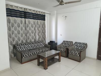 Living Room Image of 1350 Sq.ft 3 BHK Apartment / Flat for rent in Motiaz Royal Citi, Gazipur Zirakpur for Rs. 30000