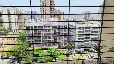 Image of 1090 Sq.ft 2 BHK Apartment / Flat for rent in Platinum Experio, Kalamboli, Navi Mumbai for Rs. 30000