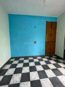 Bedroom Image of 950 Sq.ft 2 BHK Apartment / Flat for sale in CGHS Navyug Apartments, Vikaspuri New Delhi for Rs. 14000000