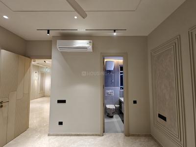 Bedroom Image of 1440 Sq.ft 3 BHK Builder Floor for sale in Gujranwala Town New Delhi for Rs. 40000000