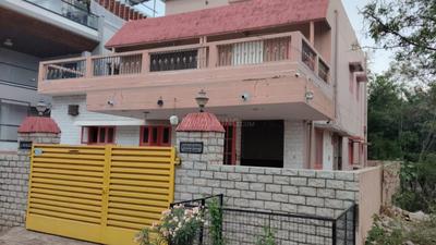 5 BHK Independent House